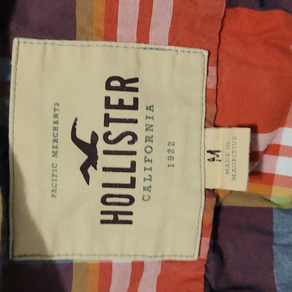 Hollister plaid button down - Picture 2 of 3